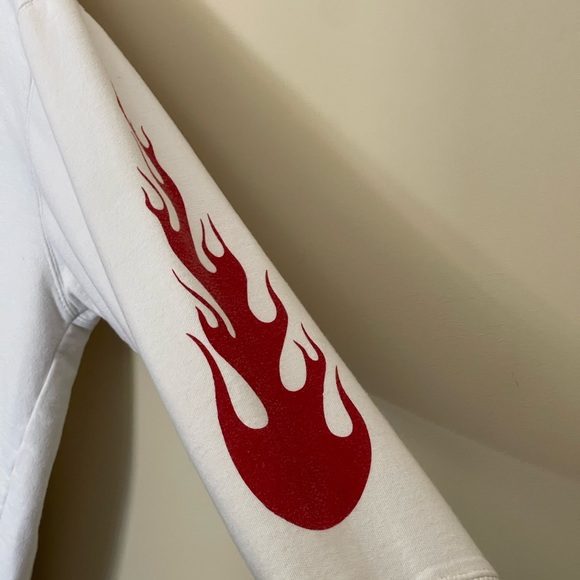 White and red hoodie size medium - Picture 2 of 4